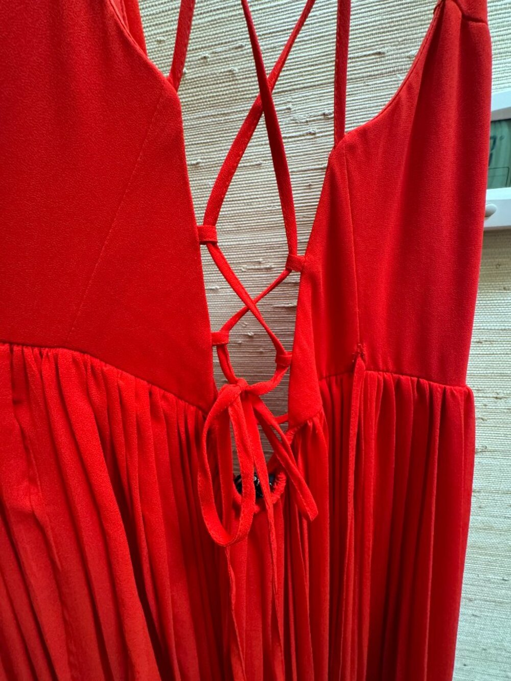 Soieblu Red Pleated Maxi Dress Criss Cross Open Back Tie Waist Size S - Picture 5 of 6